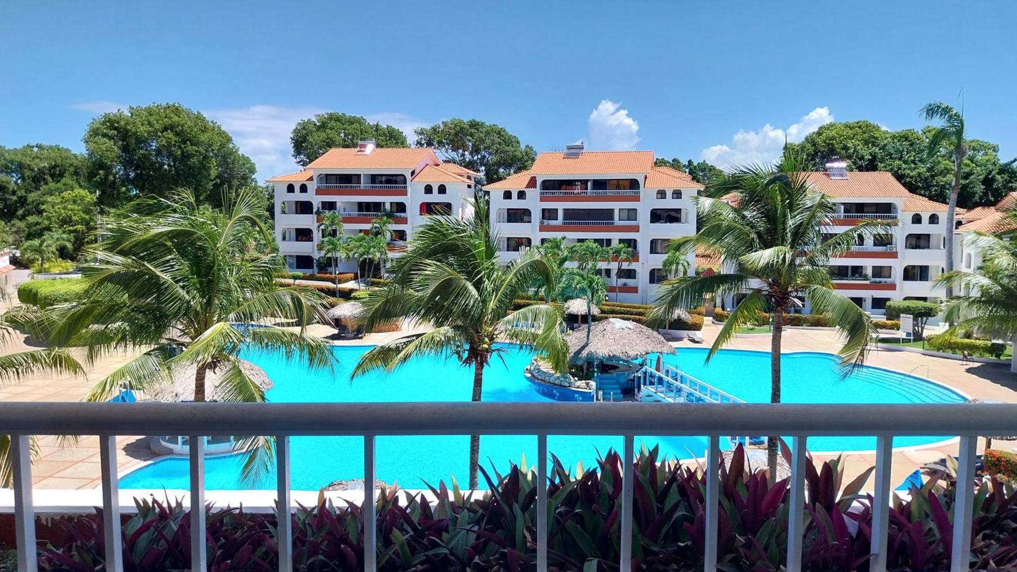 The Biggest Swimming Pool In Sosua, Frente A La Piscina Mas Grande En Sosua Leilighet Eksteriør bilde